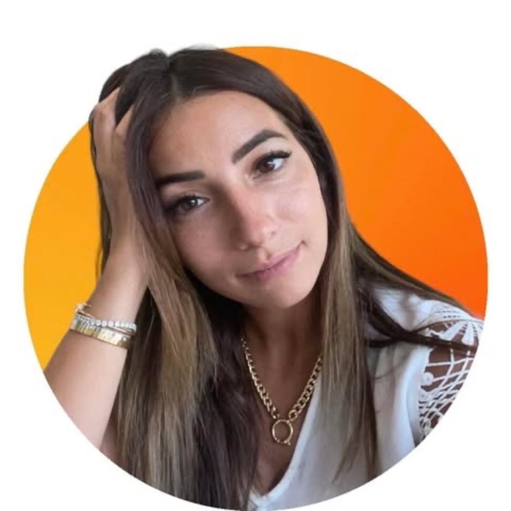 Meet your Posher, Yomna